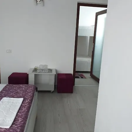 Pensiune Mercury Mamaia Nord Năvodari